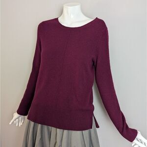 100% Cashmere Plum Purple Sweater Women’s Small Minimalist Cozy Chic small